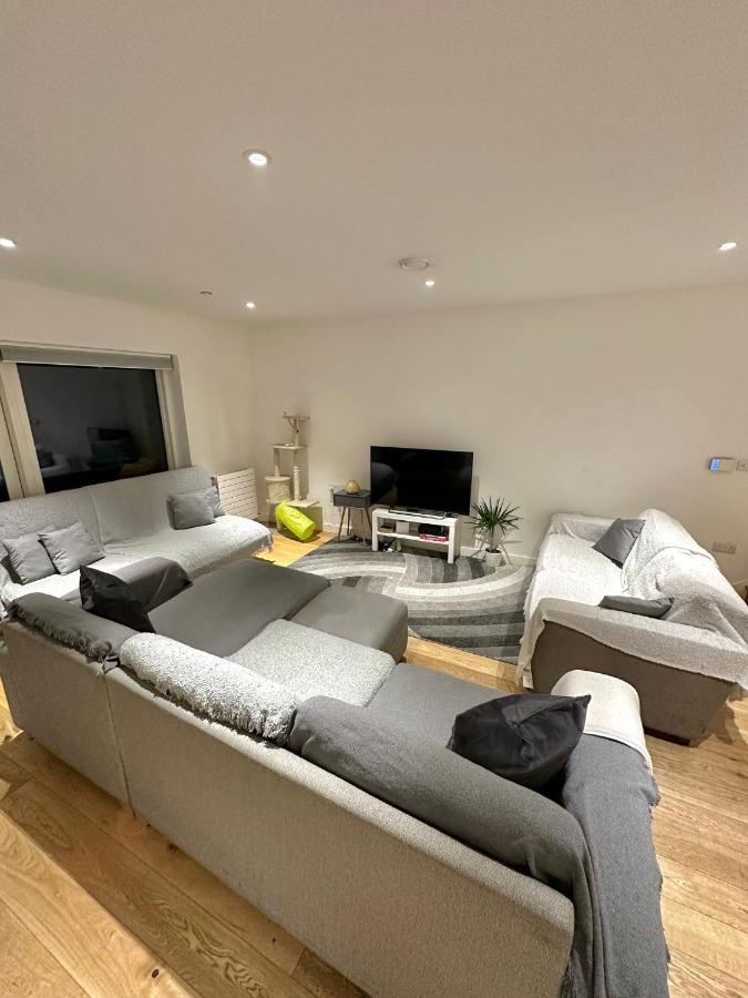 Modern Luxury Oasis Rooms 02 Arena-Excel-Canary Wharf Ldn Лондон Екстериор снимка